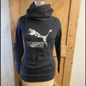 Women’s Puma Sweatshirt